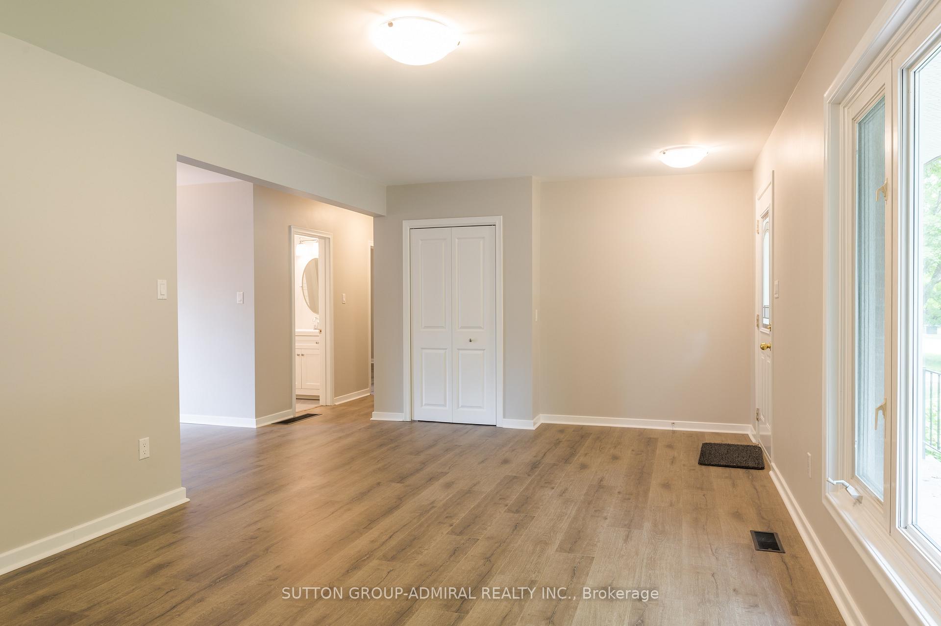 Photo 9 of 1192 Huron Street, Peterborough, Northcrest Ward 5 — HOMEH