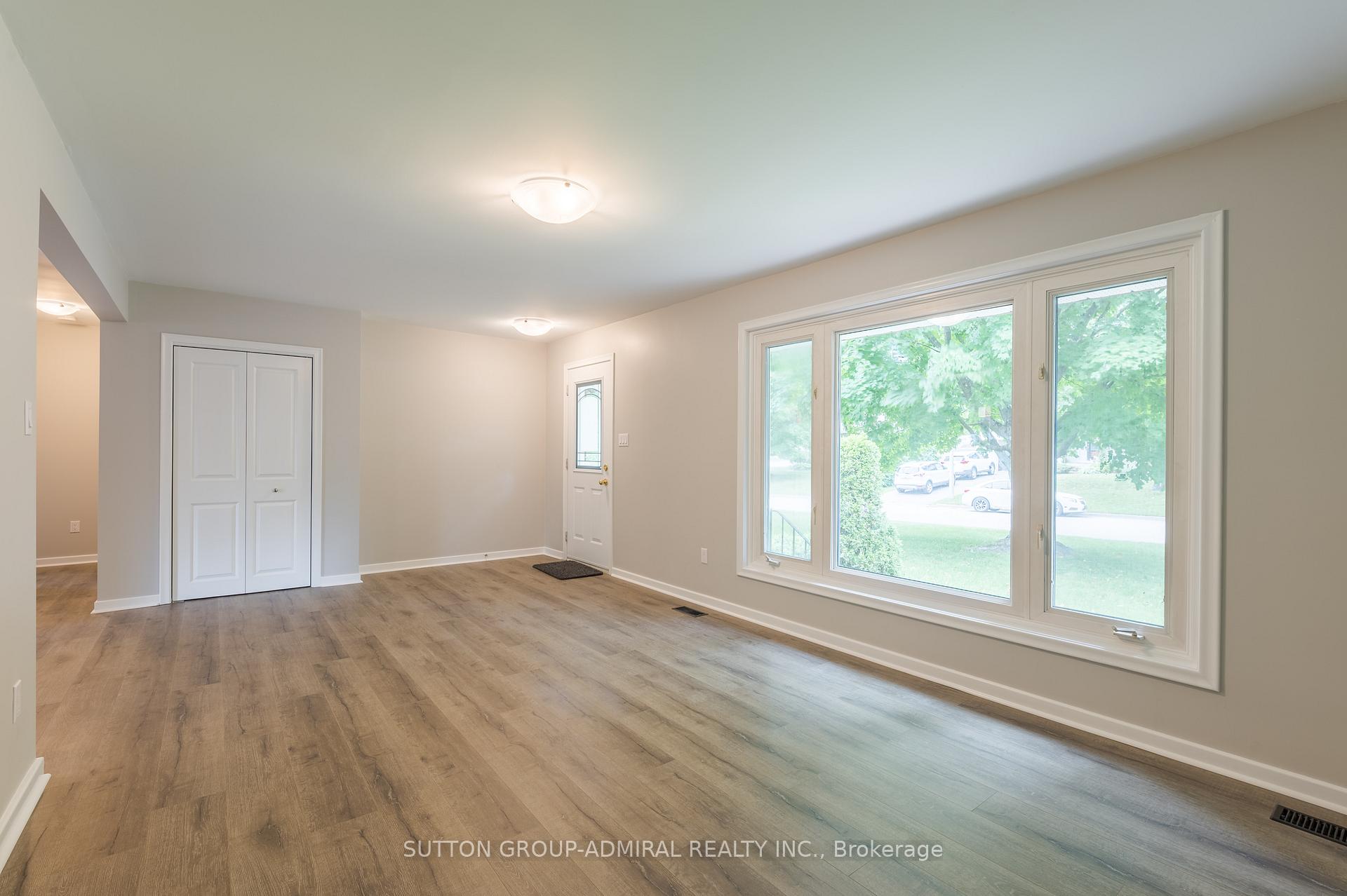 Photo 10 of 1192 Huron Street, Peterborough, Northcrest Ward 5 — HOMEH