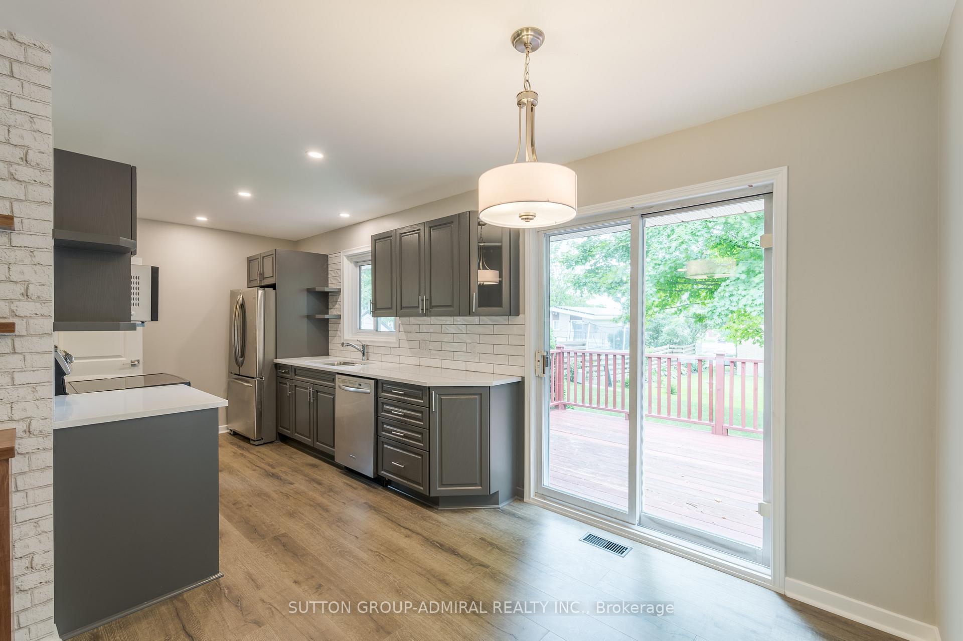 Photo 12 of 1192 Huron Street, Peterborough, Northcrest Ward 5 — HOMEH