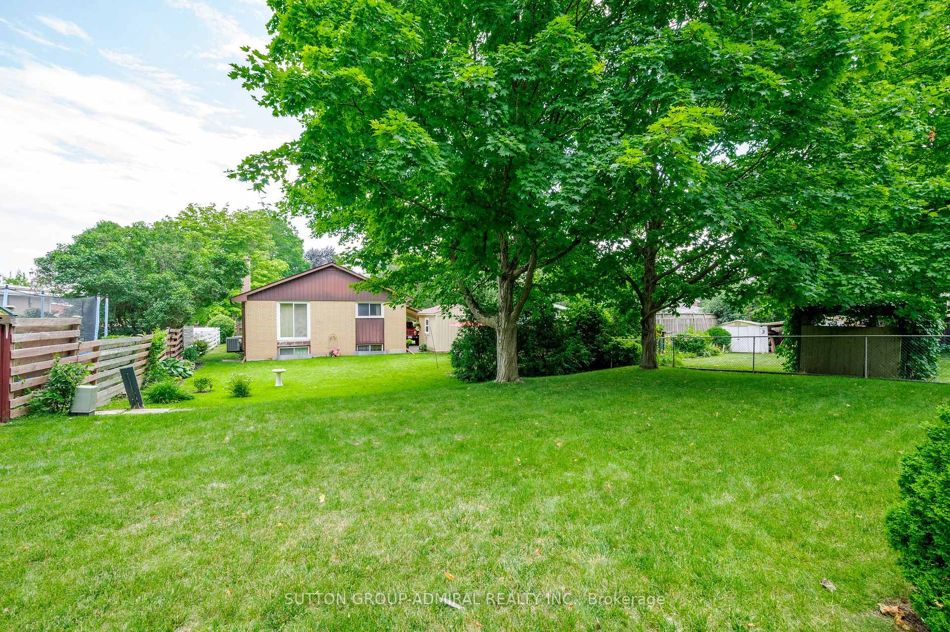 Photo 42 of 1192 Huron Street, Peterborough, Northcrest Ward 5 — HOMEH