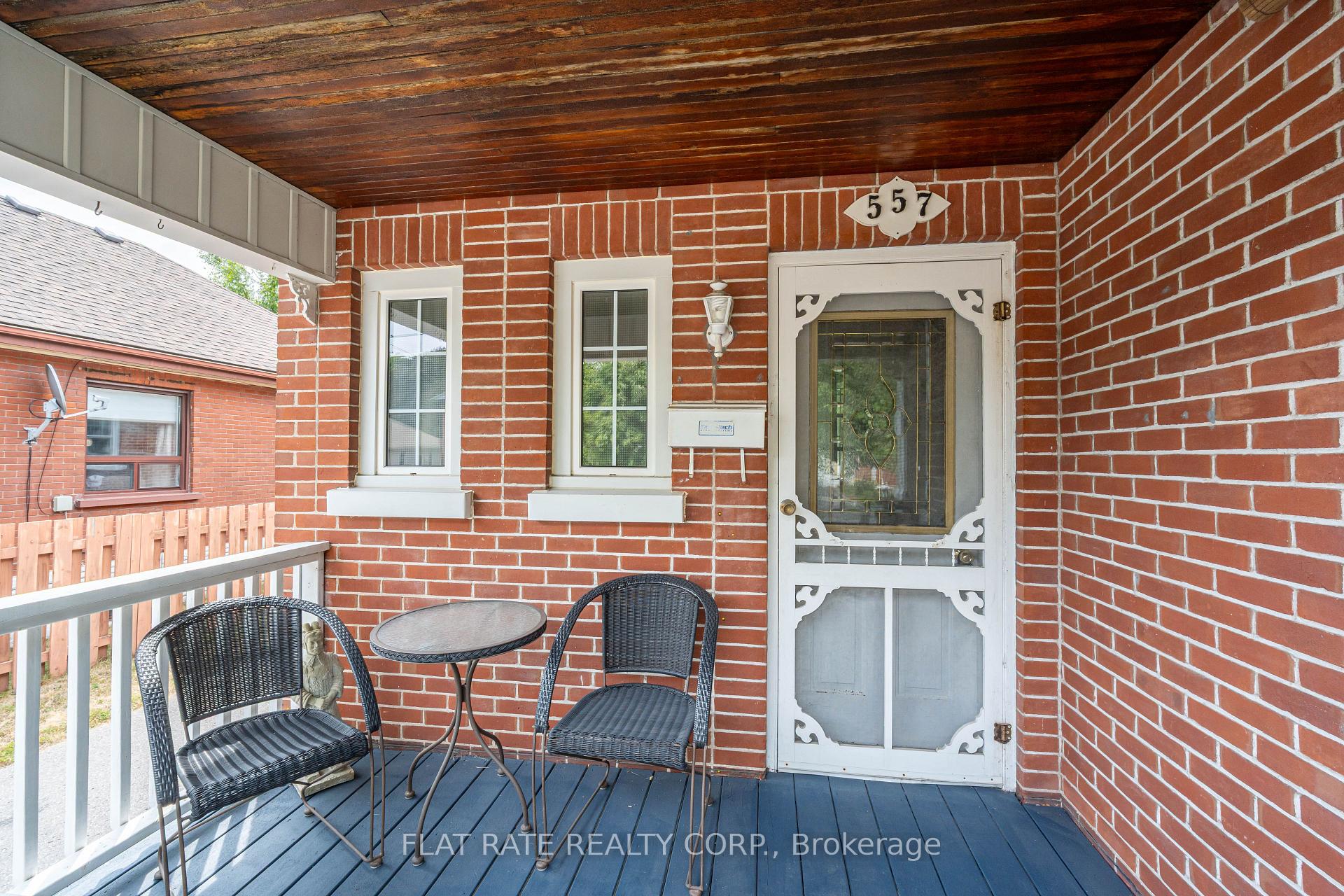 Photo 3 of 557 Douglas Avenue, Peterborough, Town Ward 3 — HOMEH