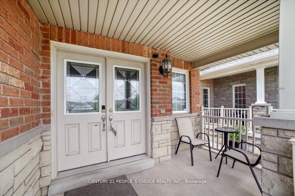 Photo 3 of 1071 Coldstream Drive, Oshawa, Taunton — HOMEH