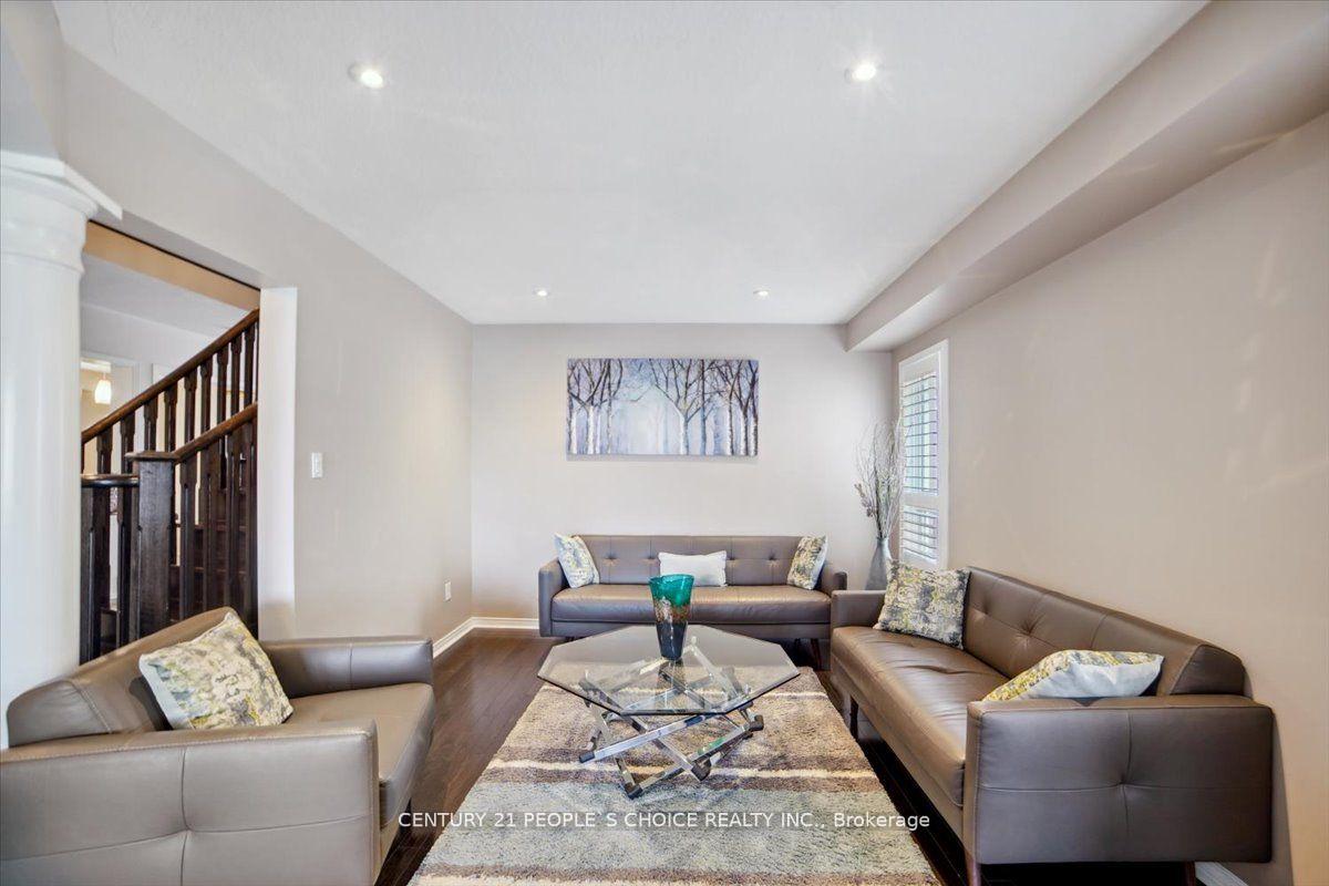 Photo 7 of 1071 Coldstream Drive, Oshawa, Taunton — HOMEH