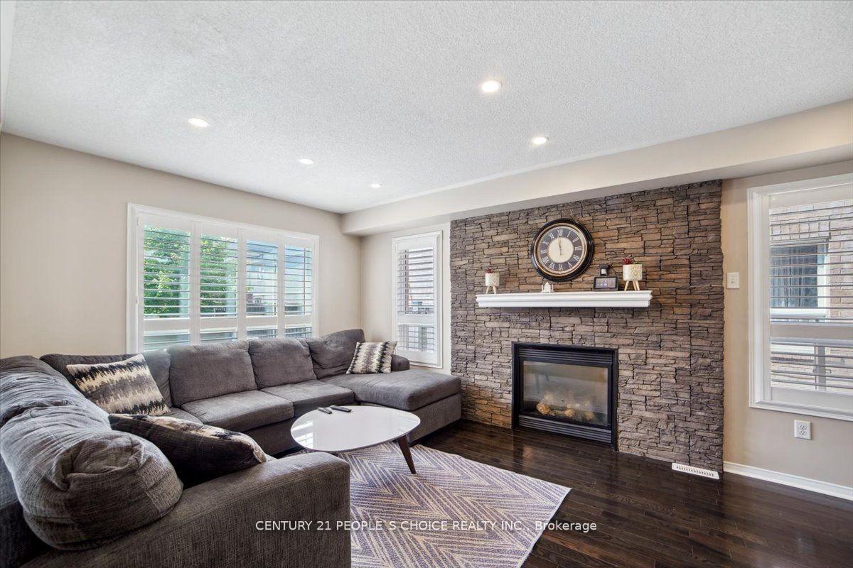 Photo 20 of 1071 Coldstream Drive, Oshawa, Taunton — HOMEH