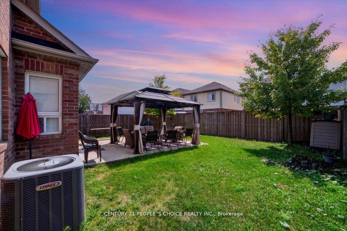 Photo 38 of 1071 Coldstream Drive, Oshawa, Taunton — HOMEH