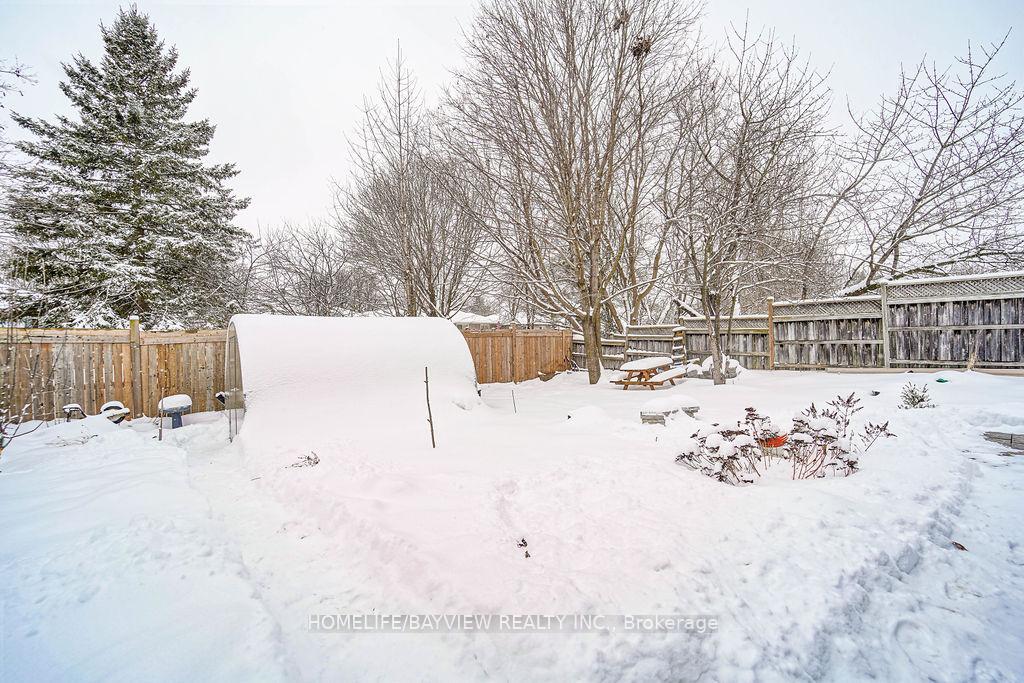 Photo 6 of 718 Grandview Drive, Oshawa, Donevan — HOMEH