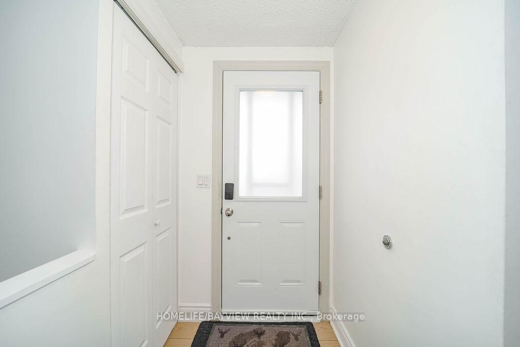 Photo 8 of 718 Grandview Drive, Oshawa, Donevan — HOMEH