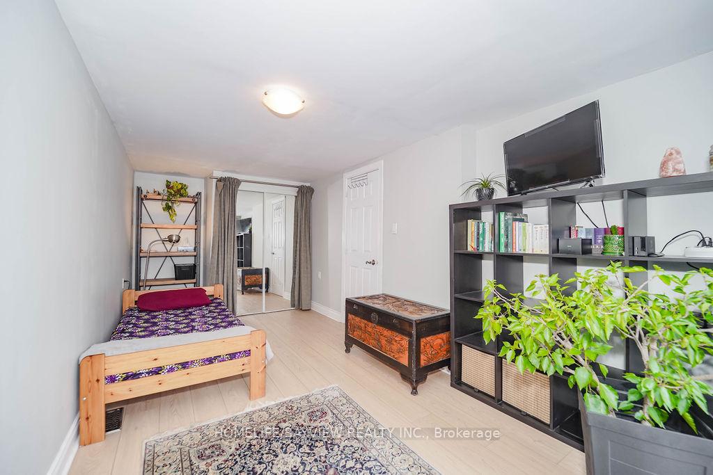 Photo 26 of 718 Grandview Drive, Oshawa, Donevan — HOMEH