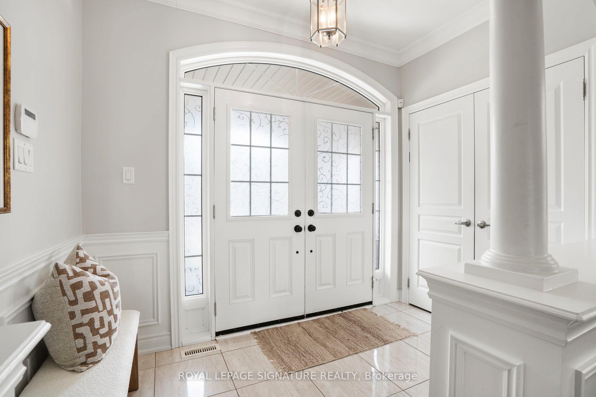 Photo 3 of 103 Ironside Drive, Vaughan, Vellore Village — HOMEH