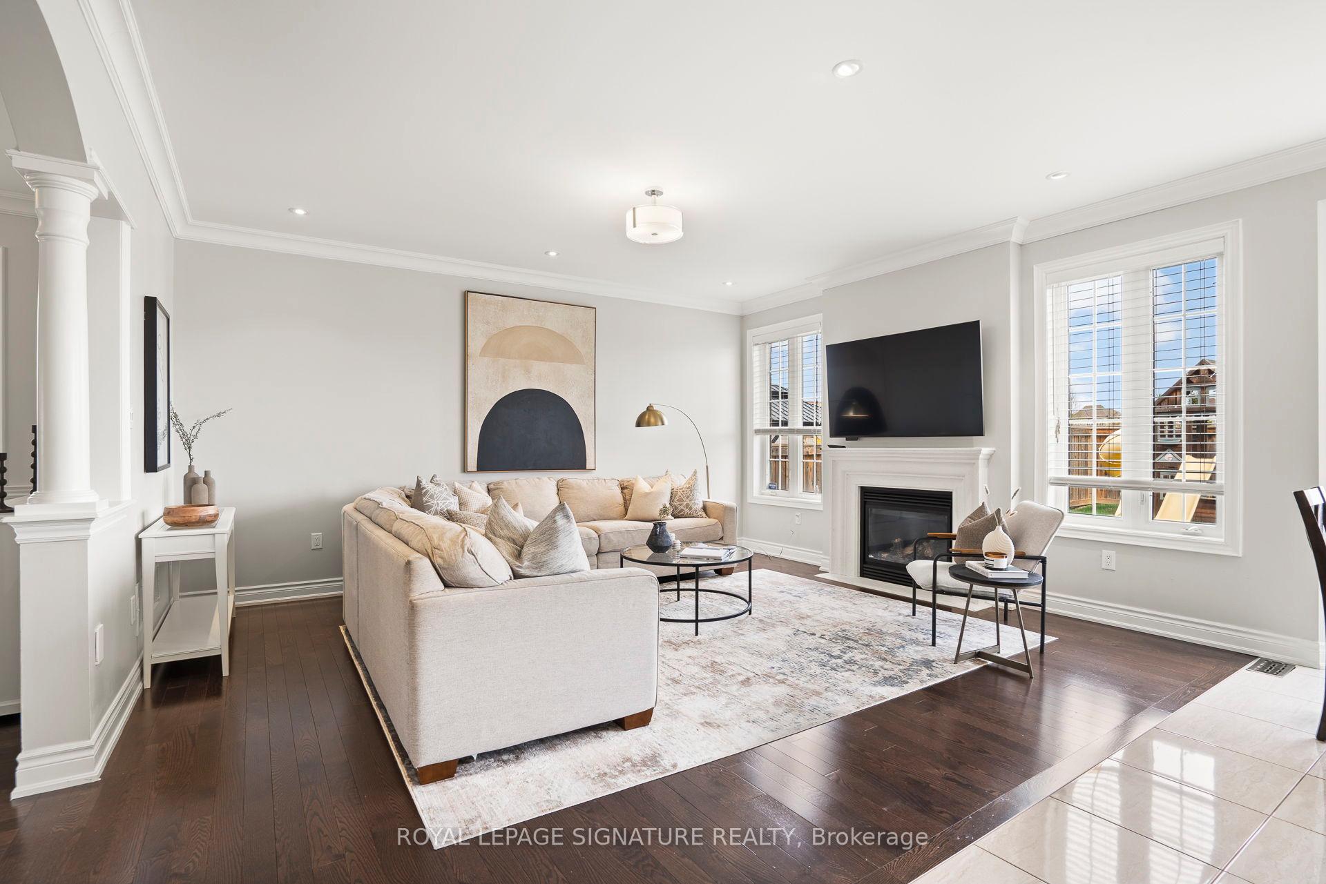 Photo 10 of 103 Ironside Drive, Vaughan, Vellore Village — HOMEH