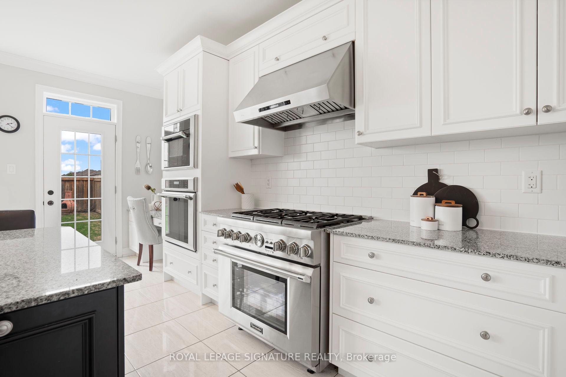 Photo 16 of 103 Ironside Drive, Vaughan, Vellore Village — HOMEH