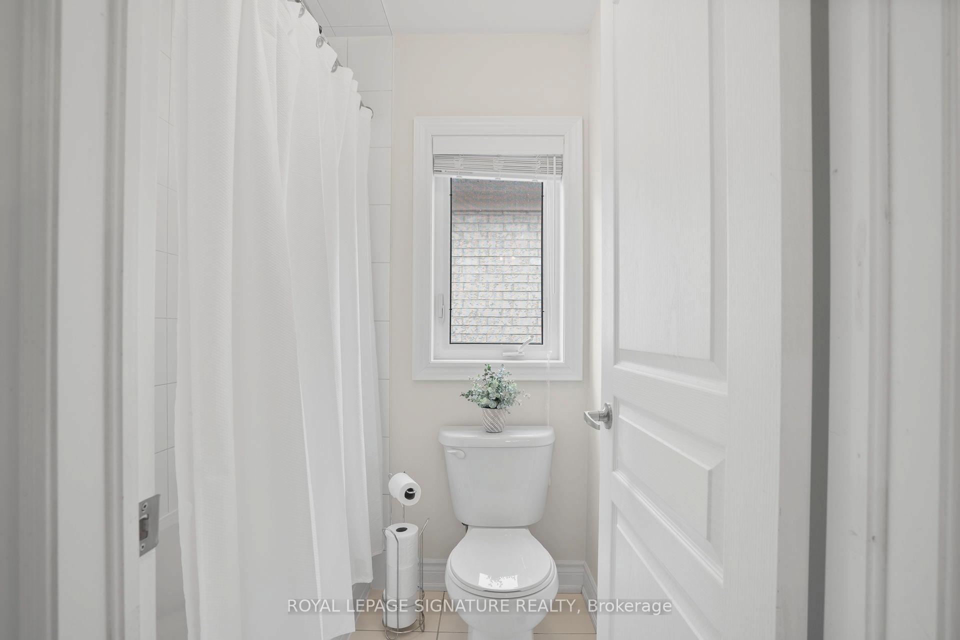 Photo 37 of 103 Ironside Drive, Vaughan, Vellore Village — HOMEH