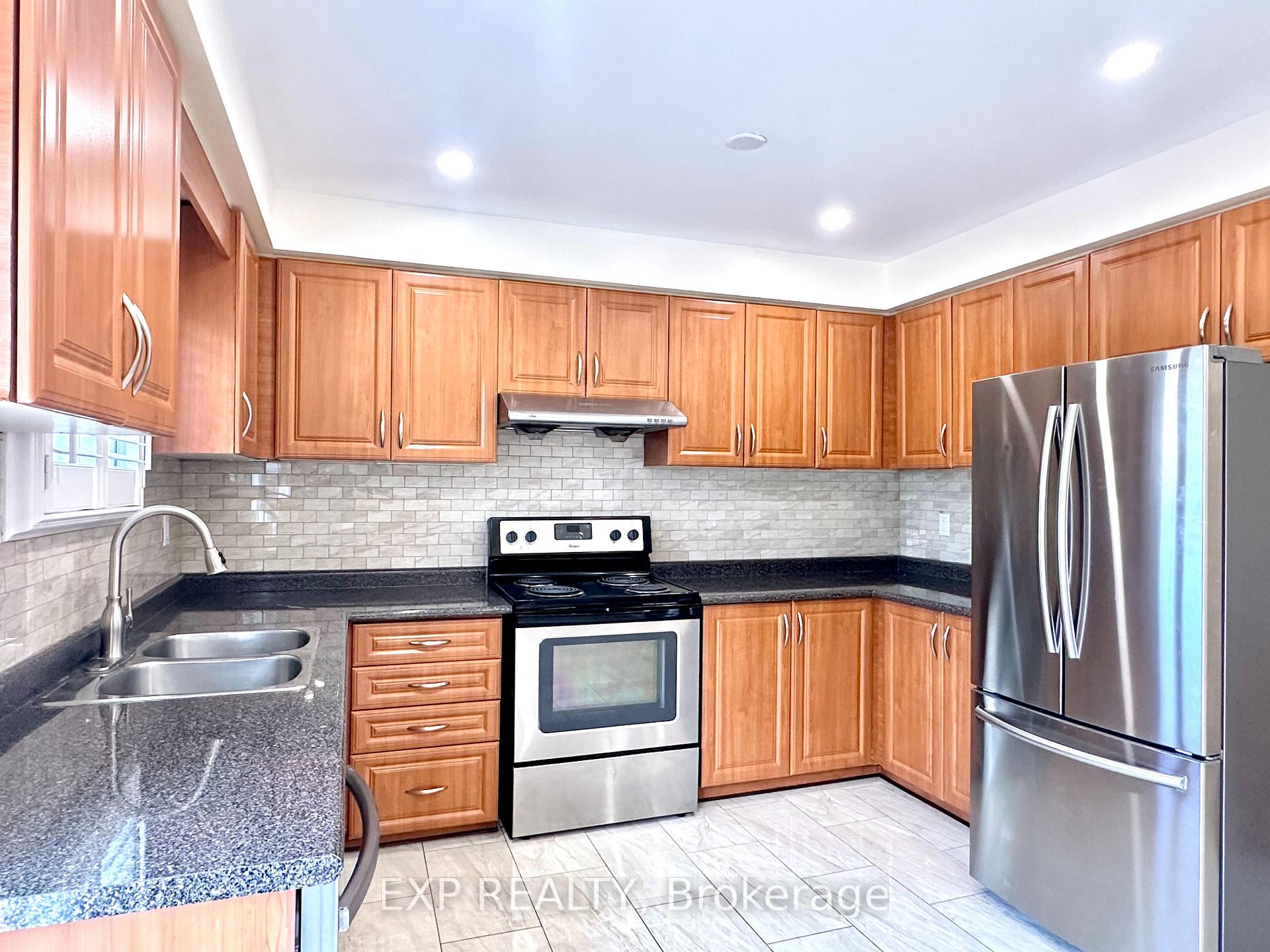 Photo 12 of 16 Sullivan Drive, Ajax, Central — HOMEH
