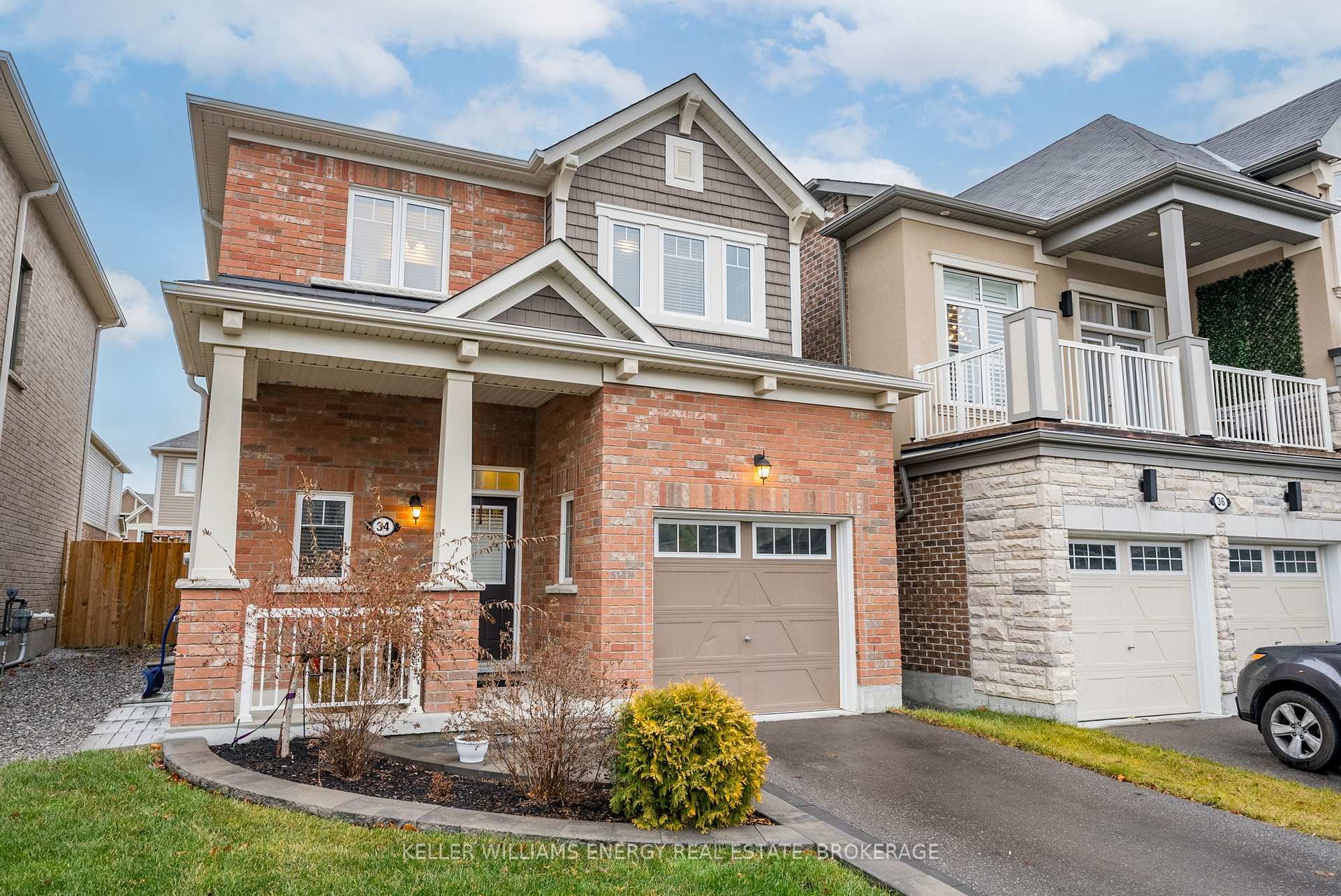 Photo 2 of 34 Littlebeck Crescent, Whitby, Rural Whitby — HOMEH