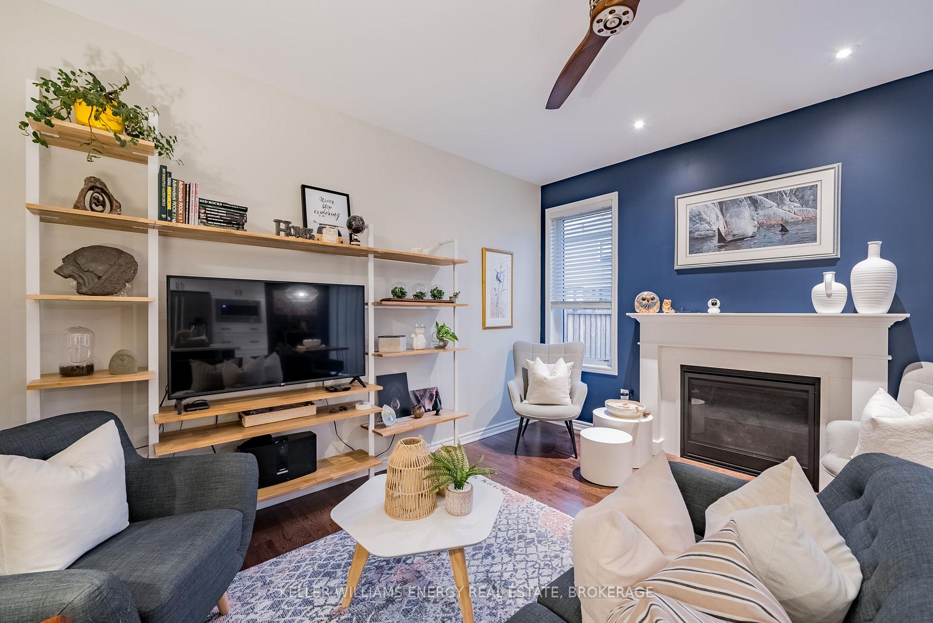 Photo 3 of 34 Littlebeck Crescent, Whitby, Rural Whitby — HOMEH