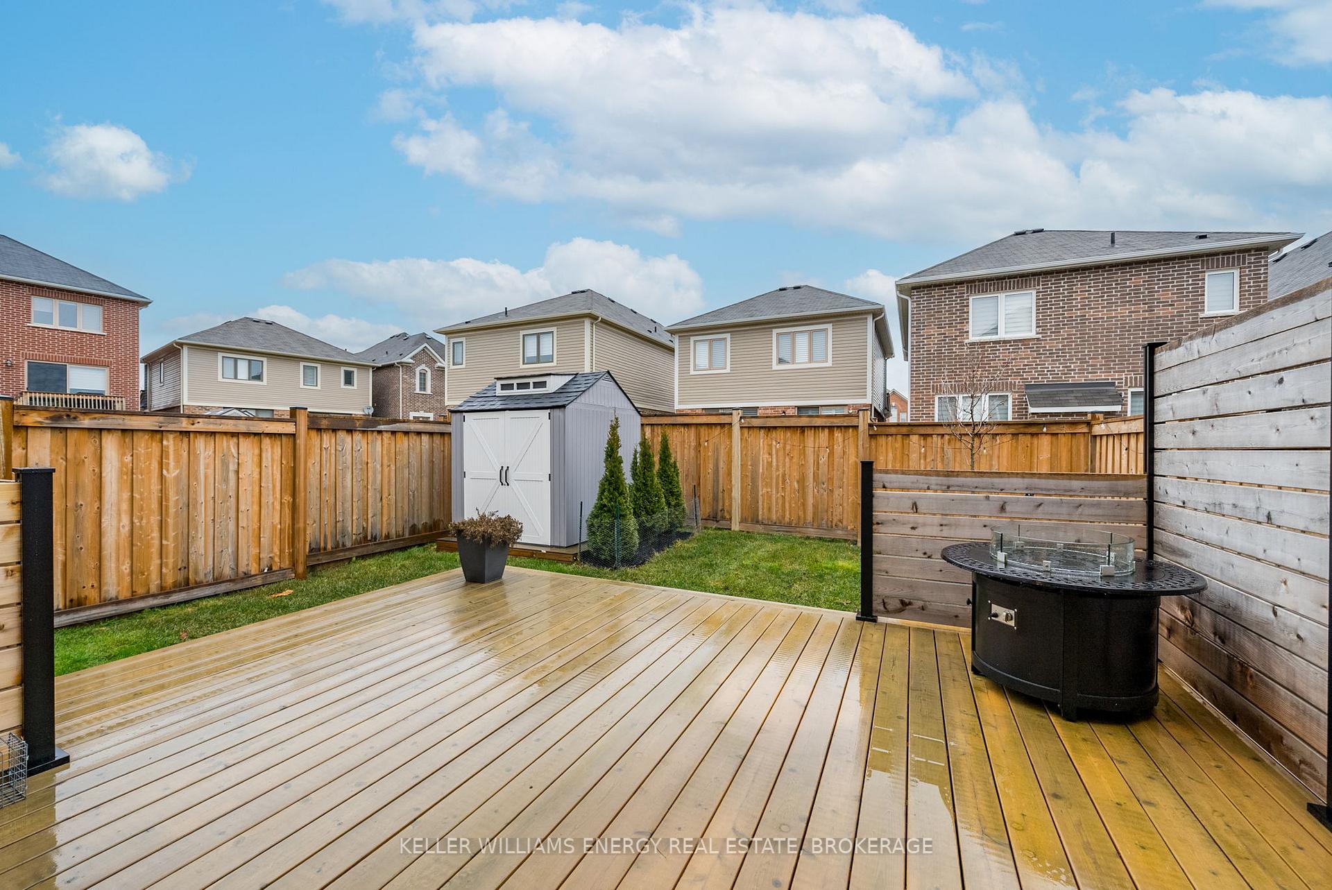Photo 18 of 34 Littlebeck Crescent, Whitby, Rural Whitby — HOMEH