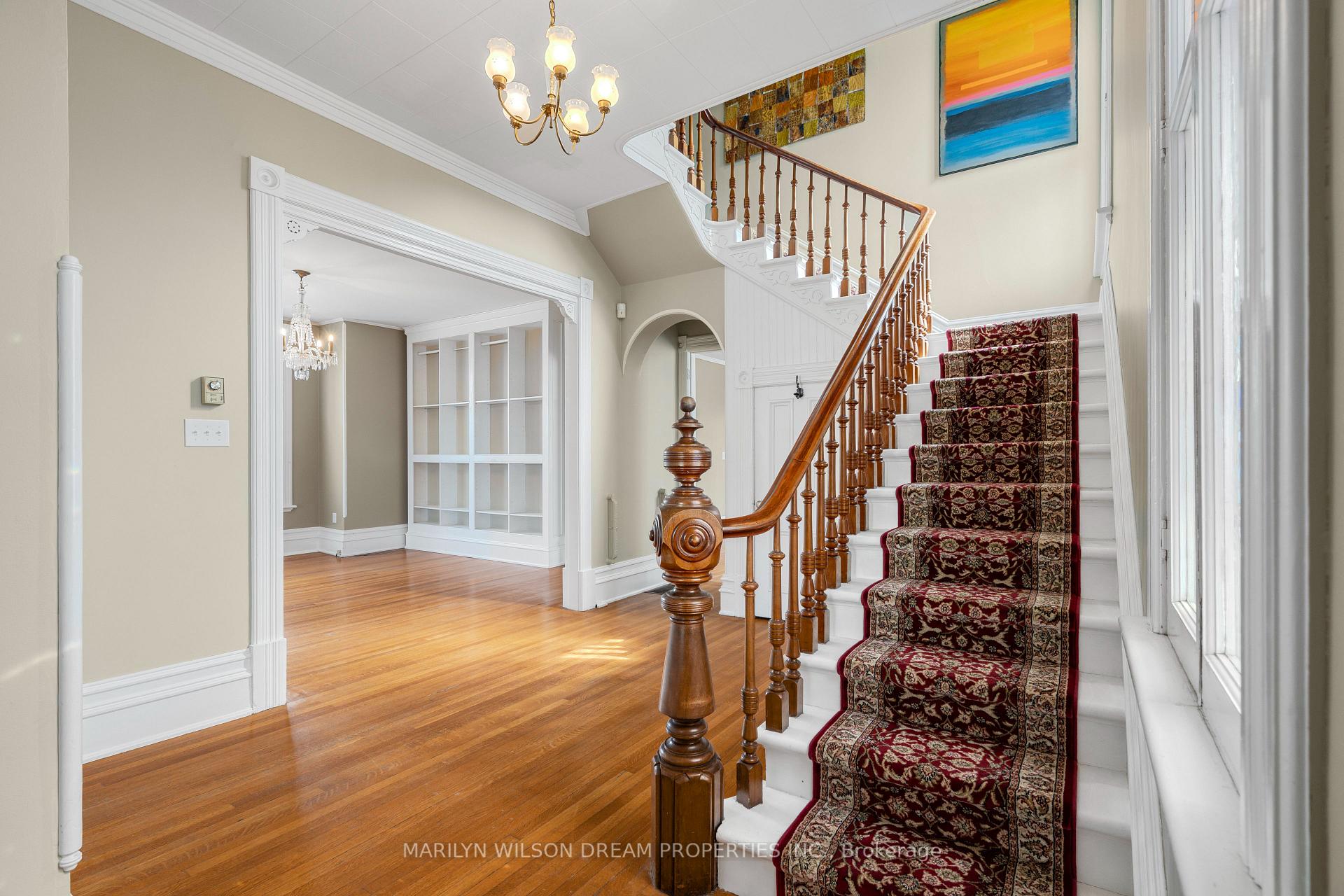 Photo 4 of 24 Lake Avenue W, Carleton Place — HOMEH