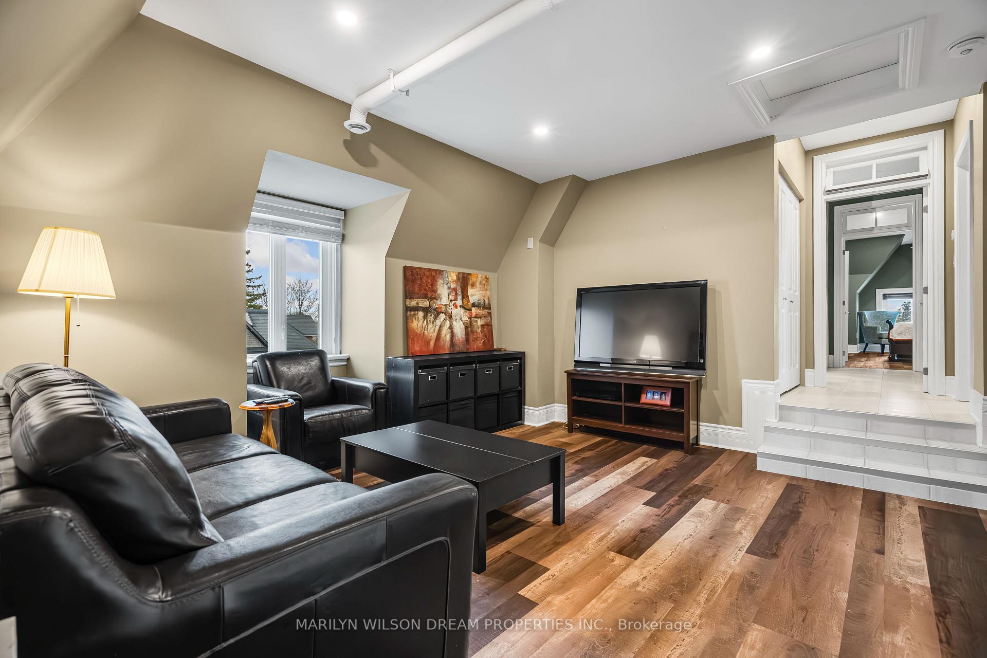 Photo 31 of 24 Lake Avenue W, Carleton Place — HOMEH