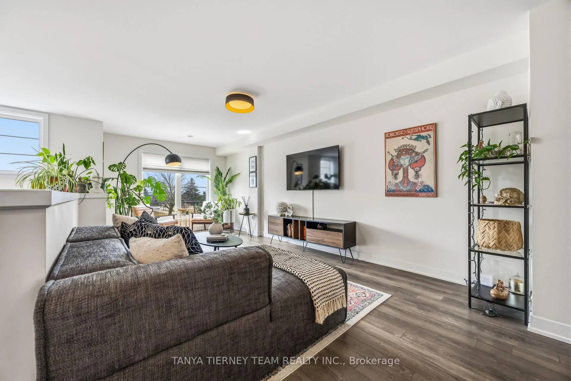 Photo 6 of 34 Shawfield Way, Whitby, Pringle Creek — HOMEH