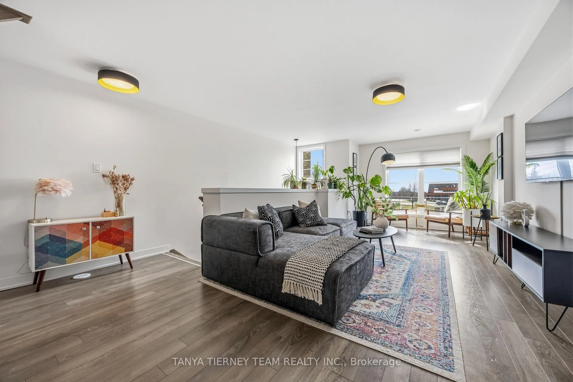 Photo 8 of 34 Shawfield Way, Whitby, Pringle Creek — HOMEH