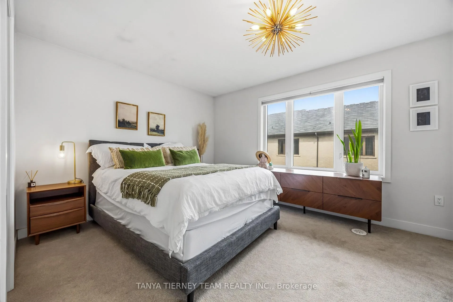 Photo 28 of 34 Shawfield Way, Whitby, Pringle Creek — HOMEH