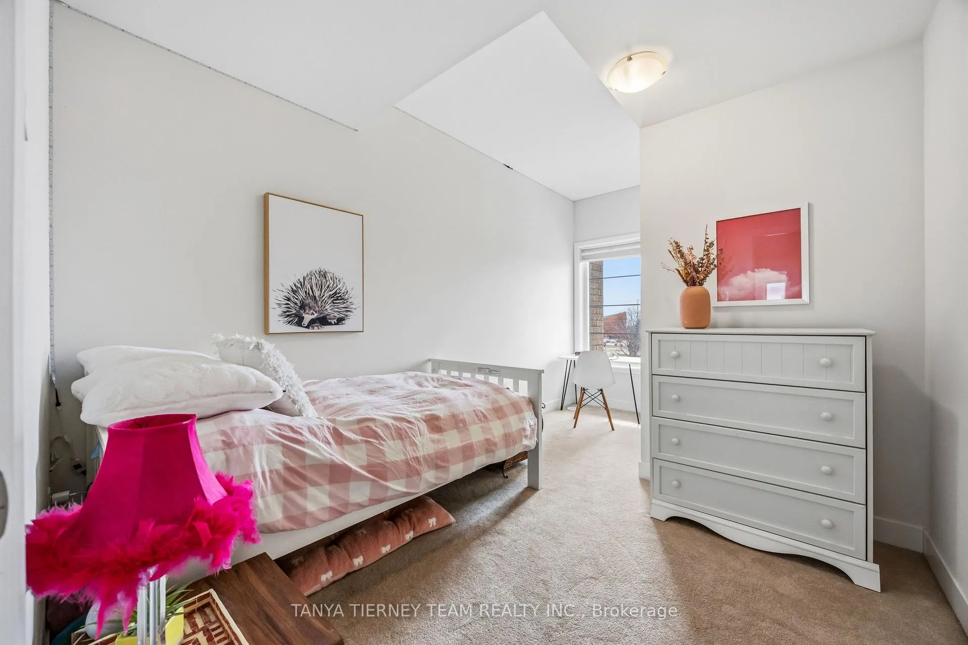 Photo 31 of 34 Shawfield Way, Whitby, Pringle Creek — HOMEH