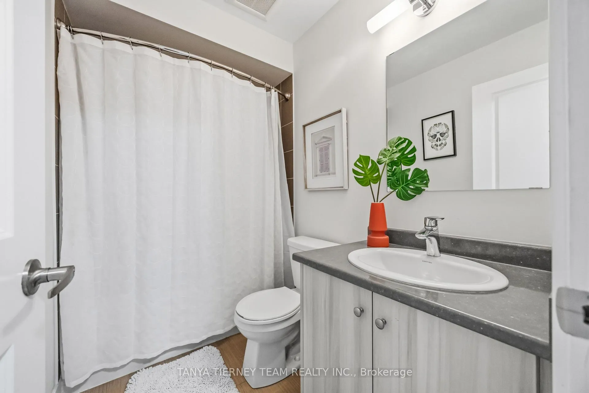 Photo 33 of 34 Shawfield Way, Whitby, Pringle Creek — HOMEH