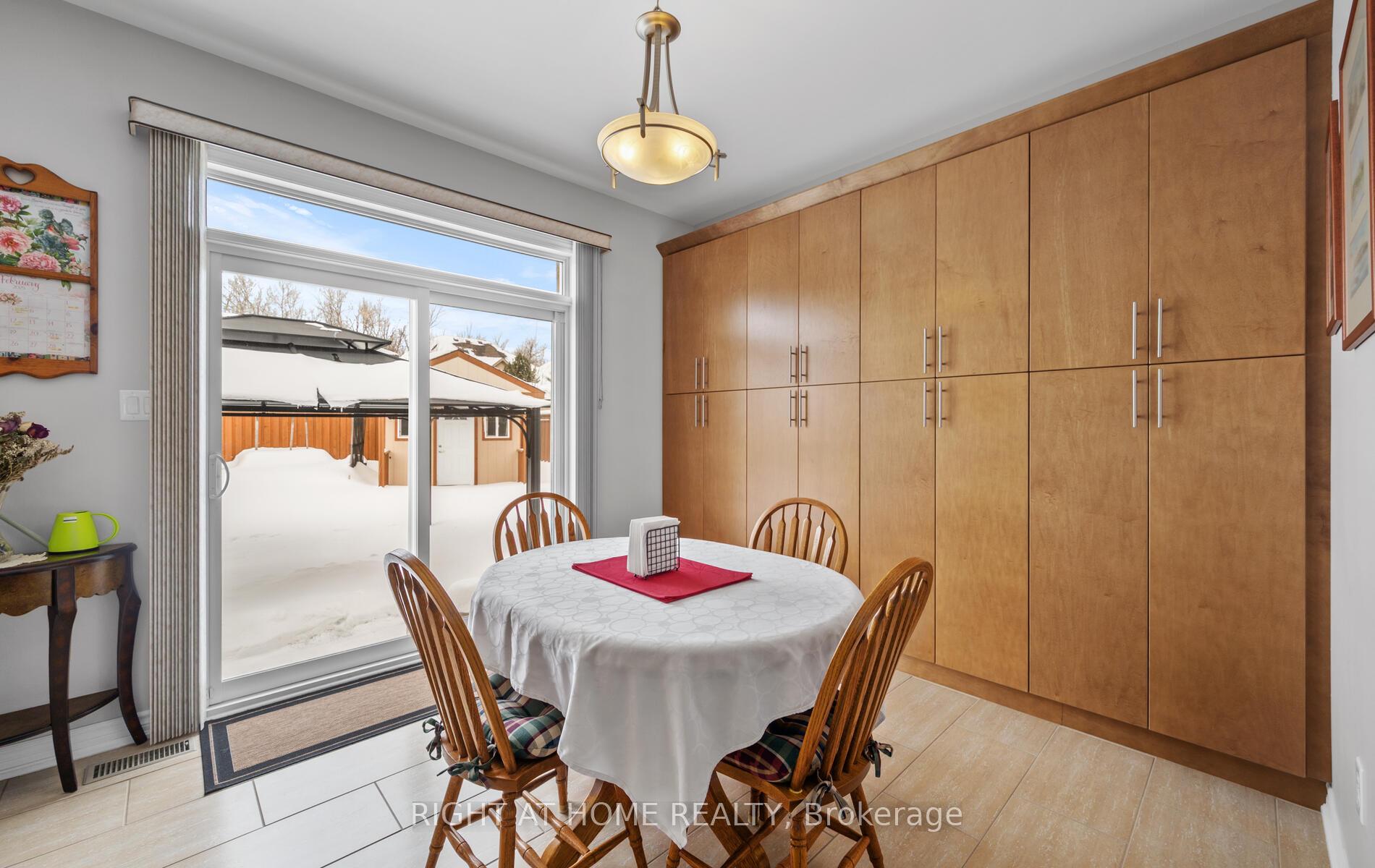 Photo 14 of 1294 Kettering Drive, Oshawa, Eastdale — HOMEH