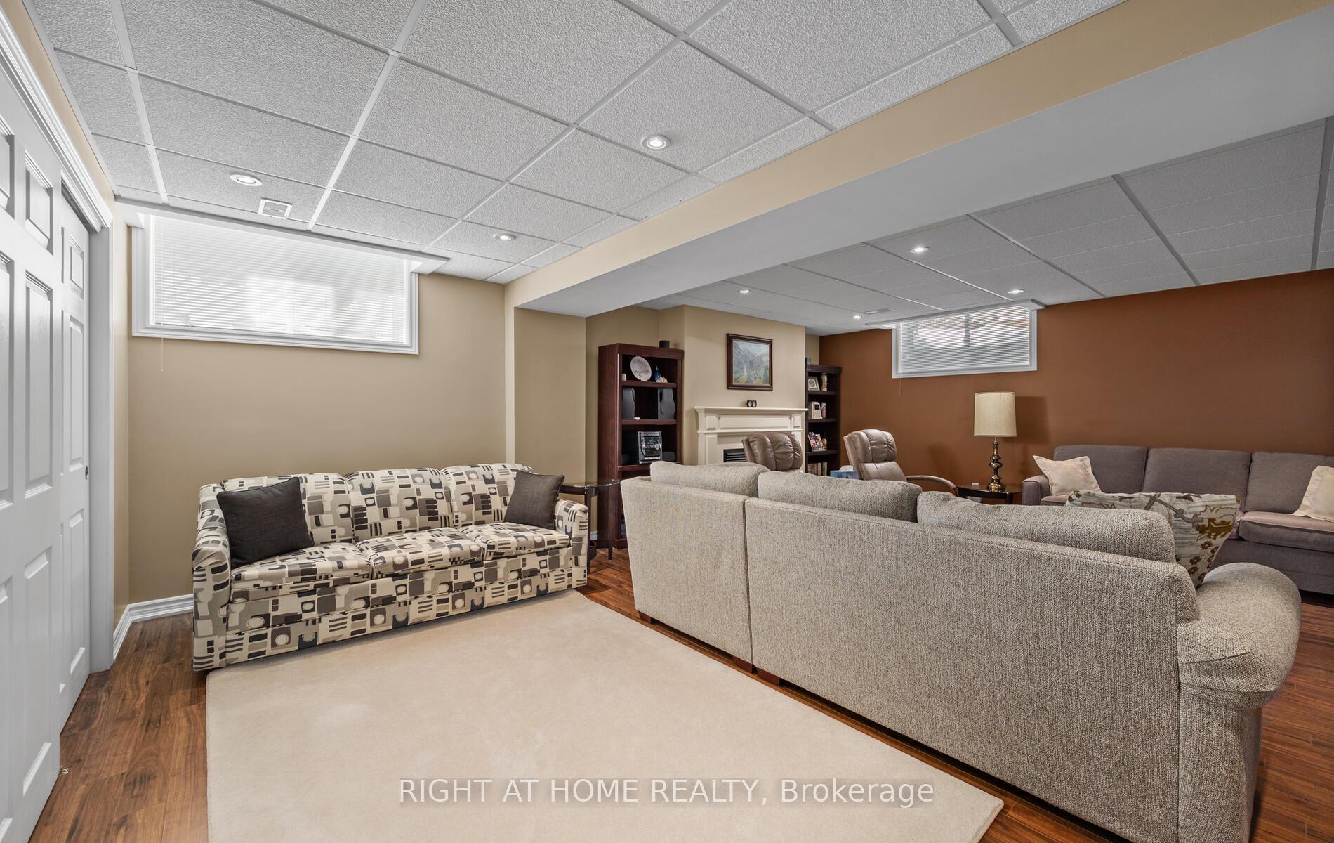 Photo 31 of 1294 Kettering Drive, Oshawa, Eastdale — HOMEH