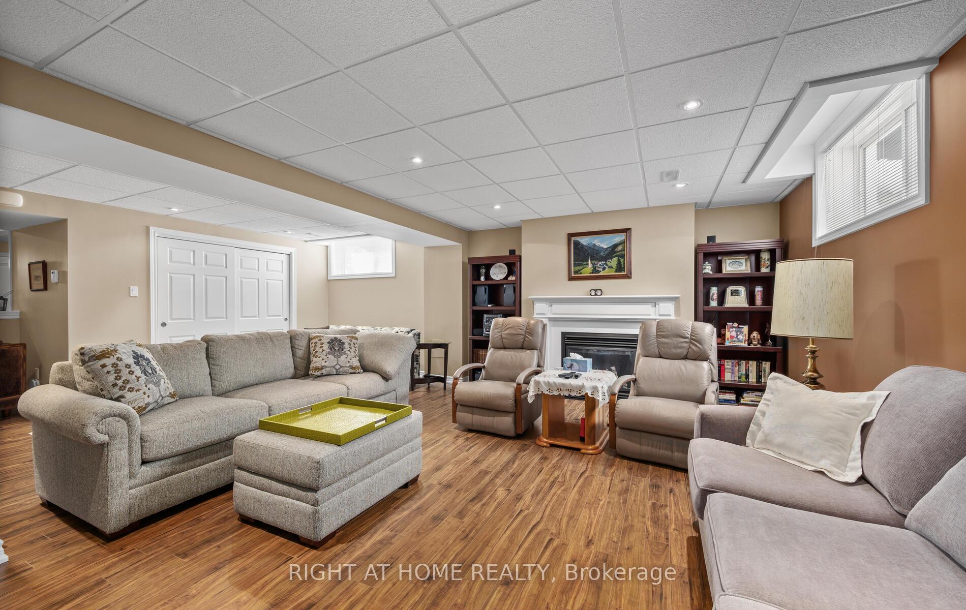 Photo 32 of 1294 Kettering Drive, Oshawa, Eastdale — HOMEH