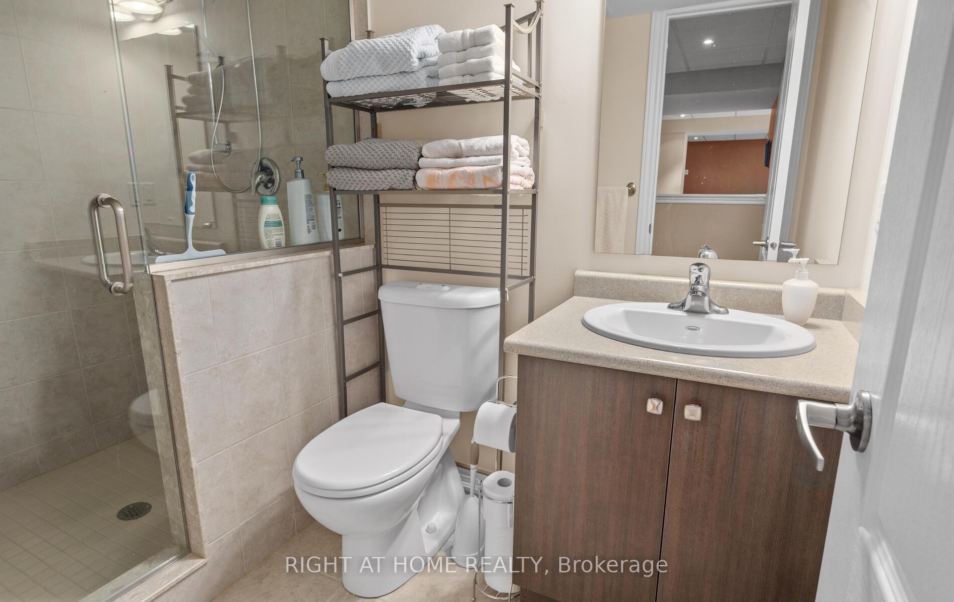Photo 35 of 1294 Kettering Drive, Oshawa, Eastdale — HOMEH