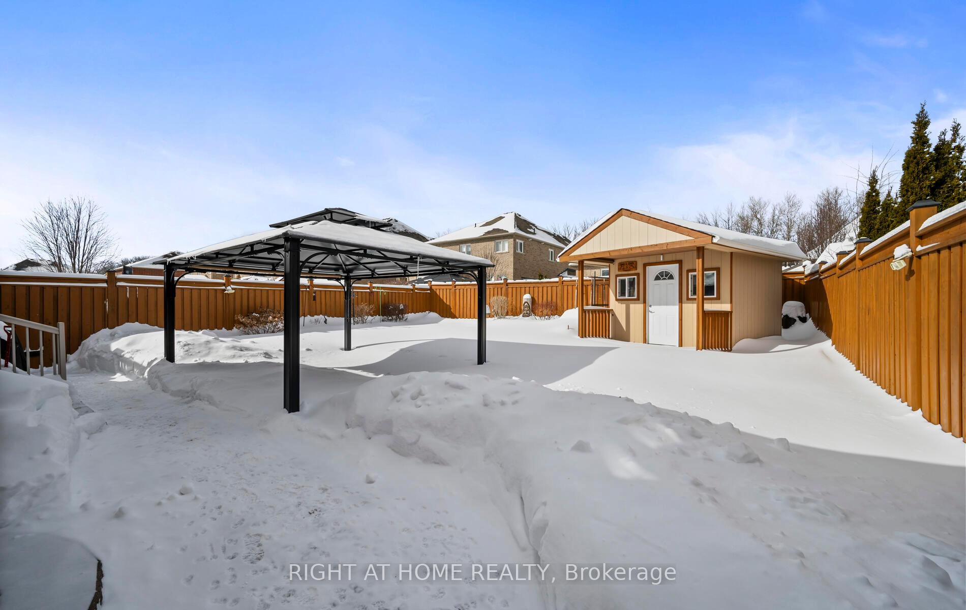 Photo 37 of 1294 Kettering Drive, Oshawa, Eastdale — HOMEH