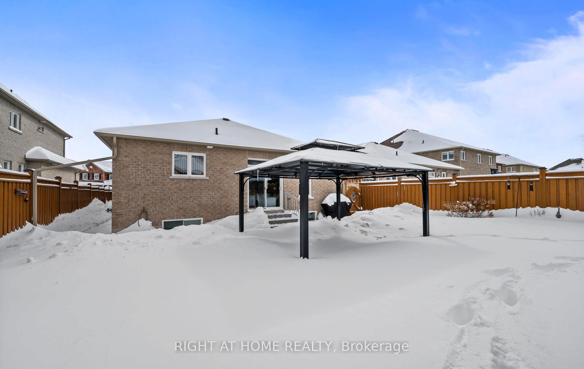 Photo 39 of 1294 Kettering Drive, Oshawa, Eastdale — HOMEH