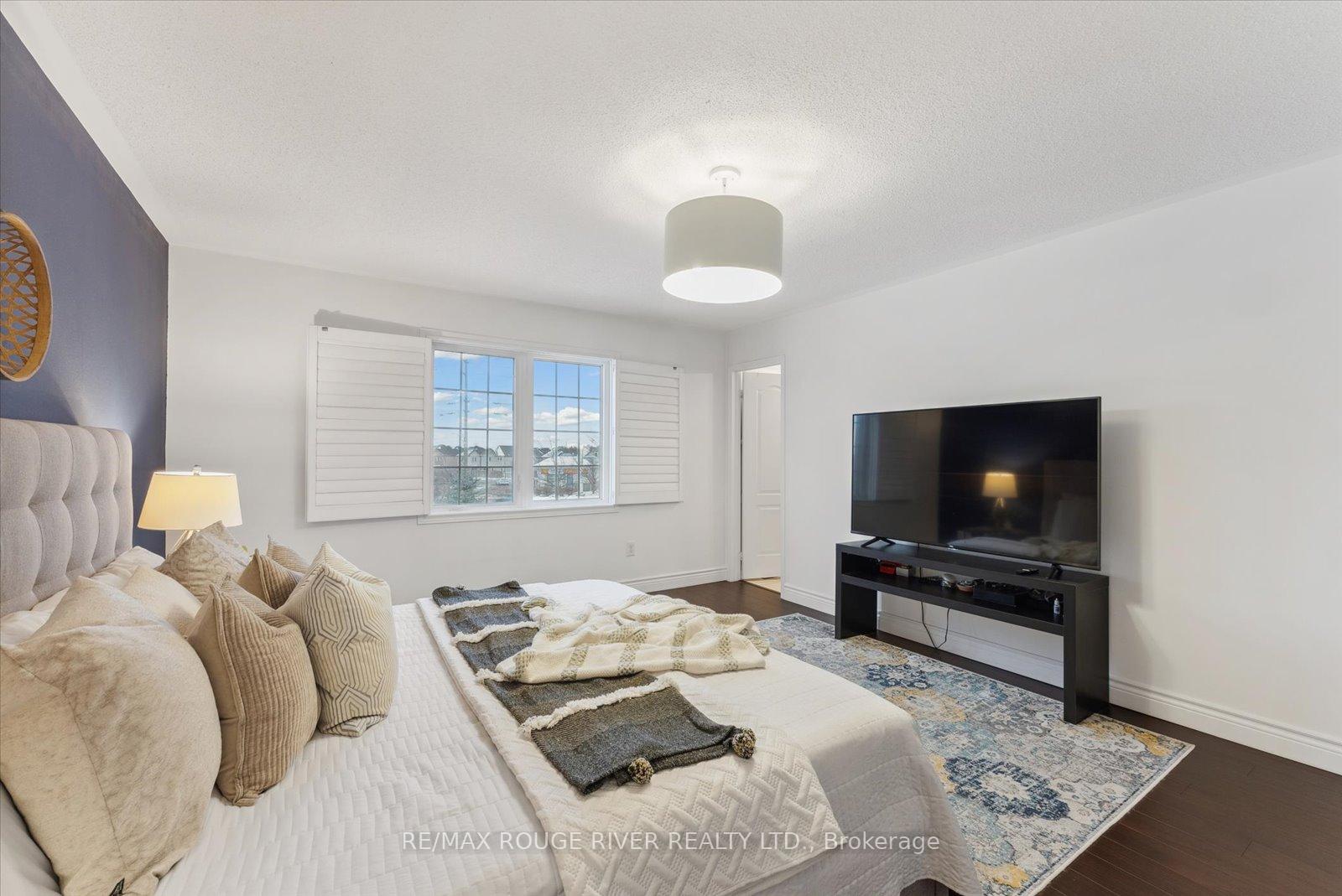 Photo 14 of 33 Summerside Avenue, Whitby, Taunton North — HOMEH