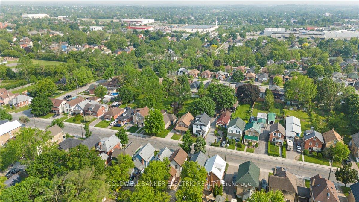 Photo 43 of 544 Chamberlain Street, Peterborough, Town Ward 3 — HOMEH