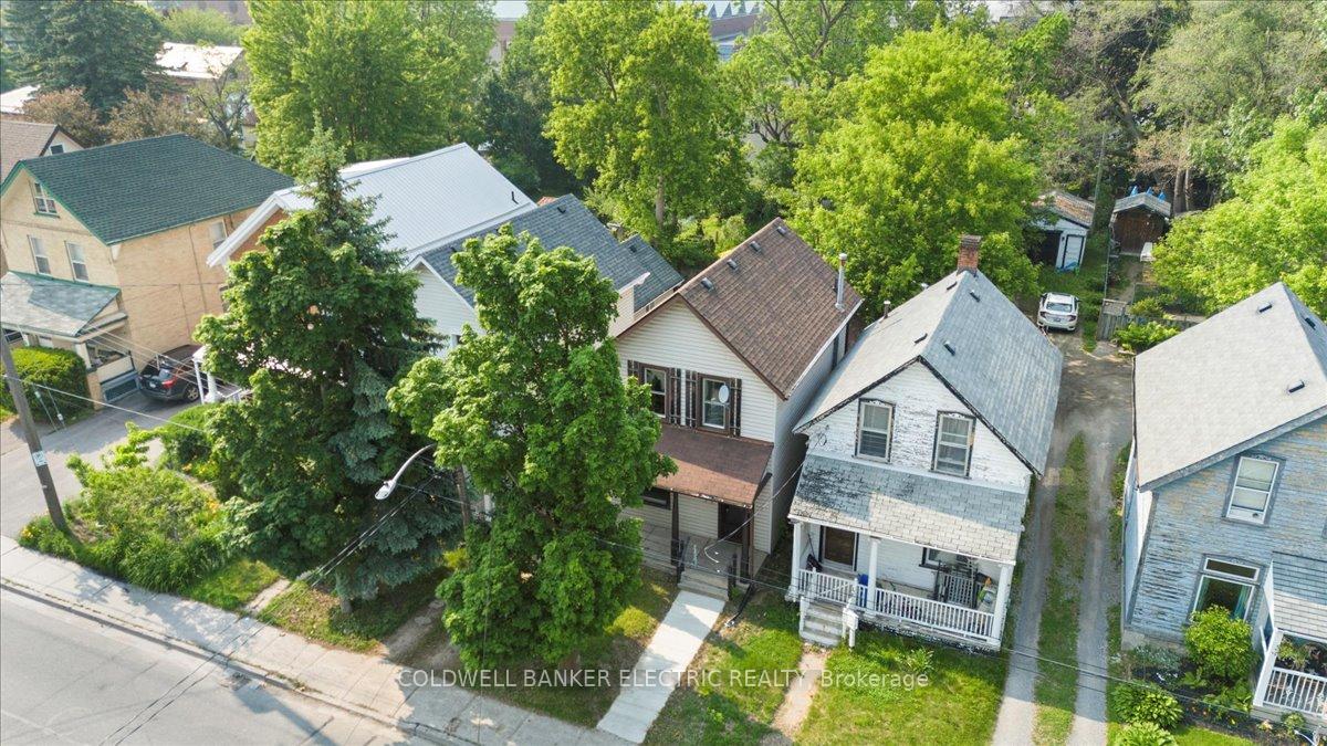 Photo 45 of 544 Chamberlain Street, Peterborough, Town Ward 3 — HOMEH