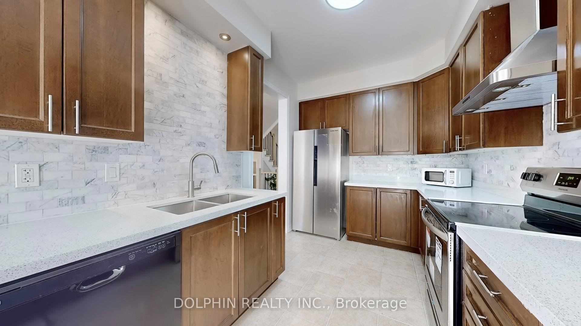 Photo 11 of 29 Westport Drive, Whitby, Pringle Creek — HOMEH