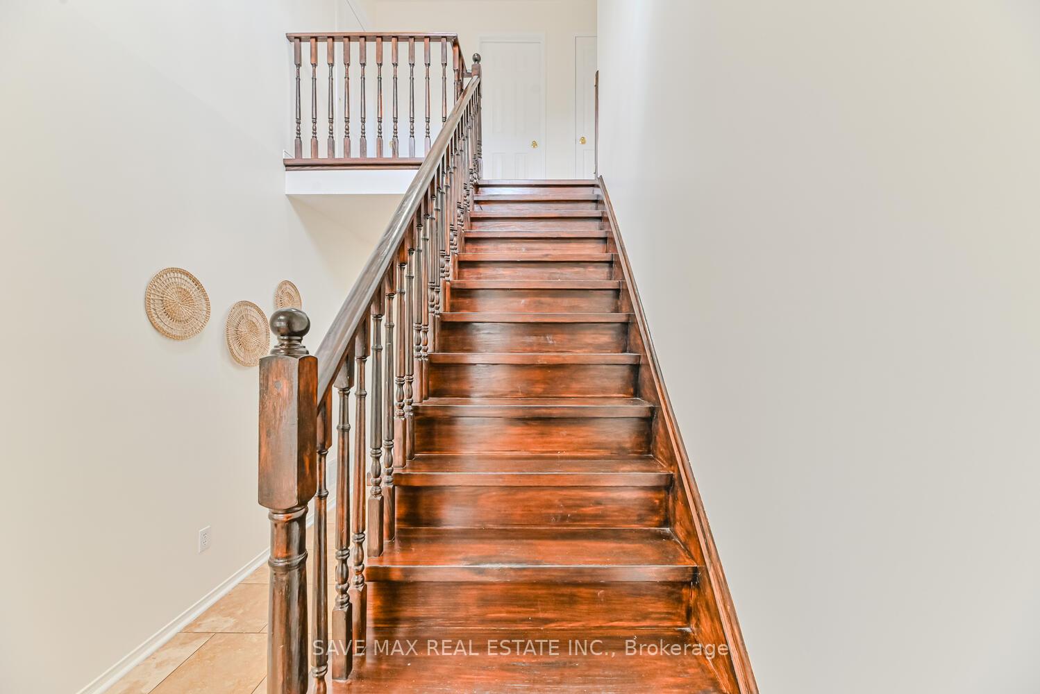Photo 17 of 40 Eric Clarke Drive, Whitby, Rolling Acres — HOMEH