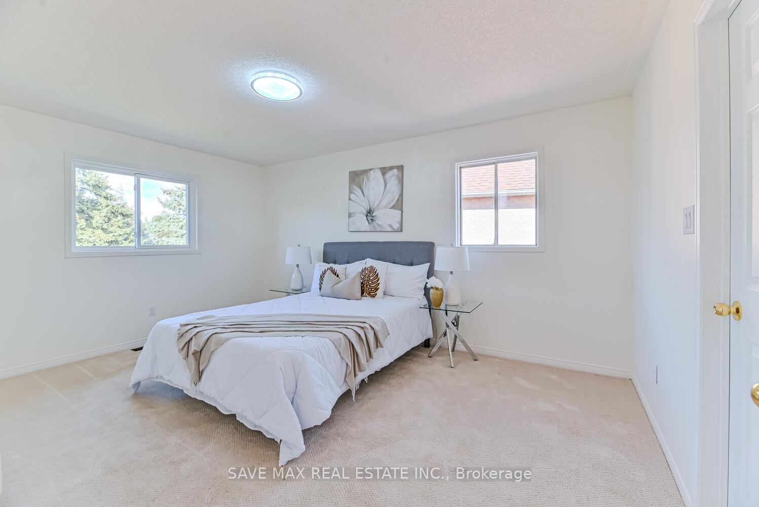 Photo 19 of 40 Eric Clarke Drive, Whitby, Rolling Acres — HOMEH