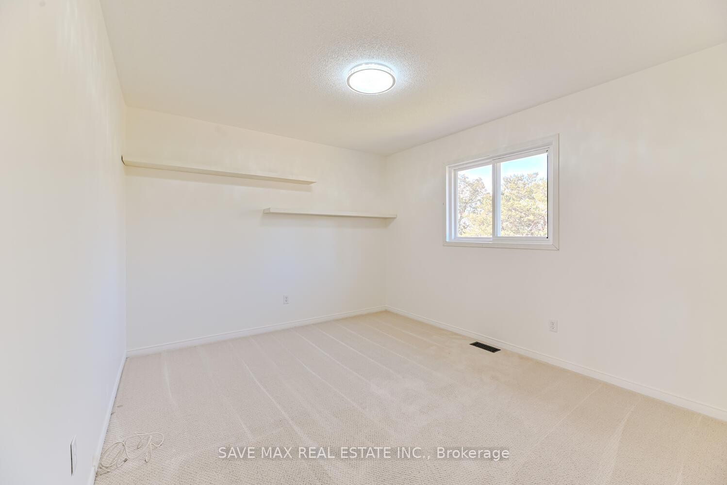 Photo 26 of 40 Eric Clarke Drive, Whitby, Rolling Acres — HOMEH