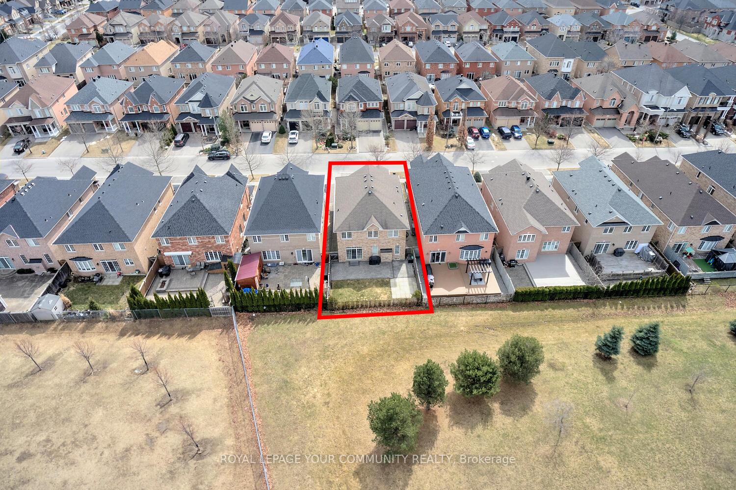Photo 2 of 56 Golden Orchard Road, Vaughan, Patterson — HOMEH