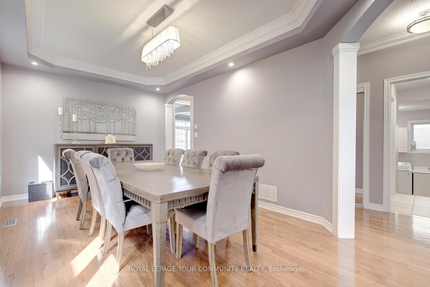 Photo 8 of 56 Golden Orchard Road, Vaughan, Patterson — HOMEH