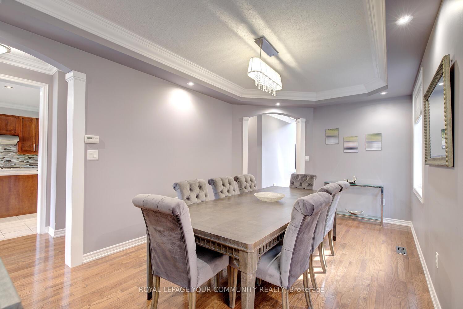 Photo 10 of 56 Golden Orchard Road, Vaughan, Patterson — HOMEH