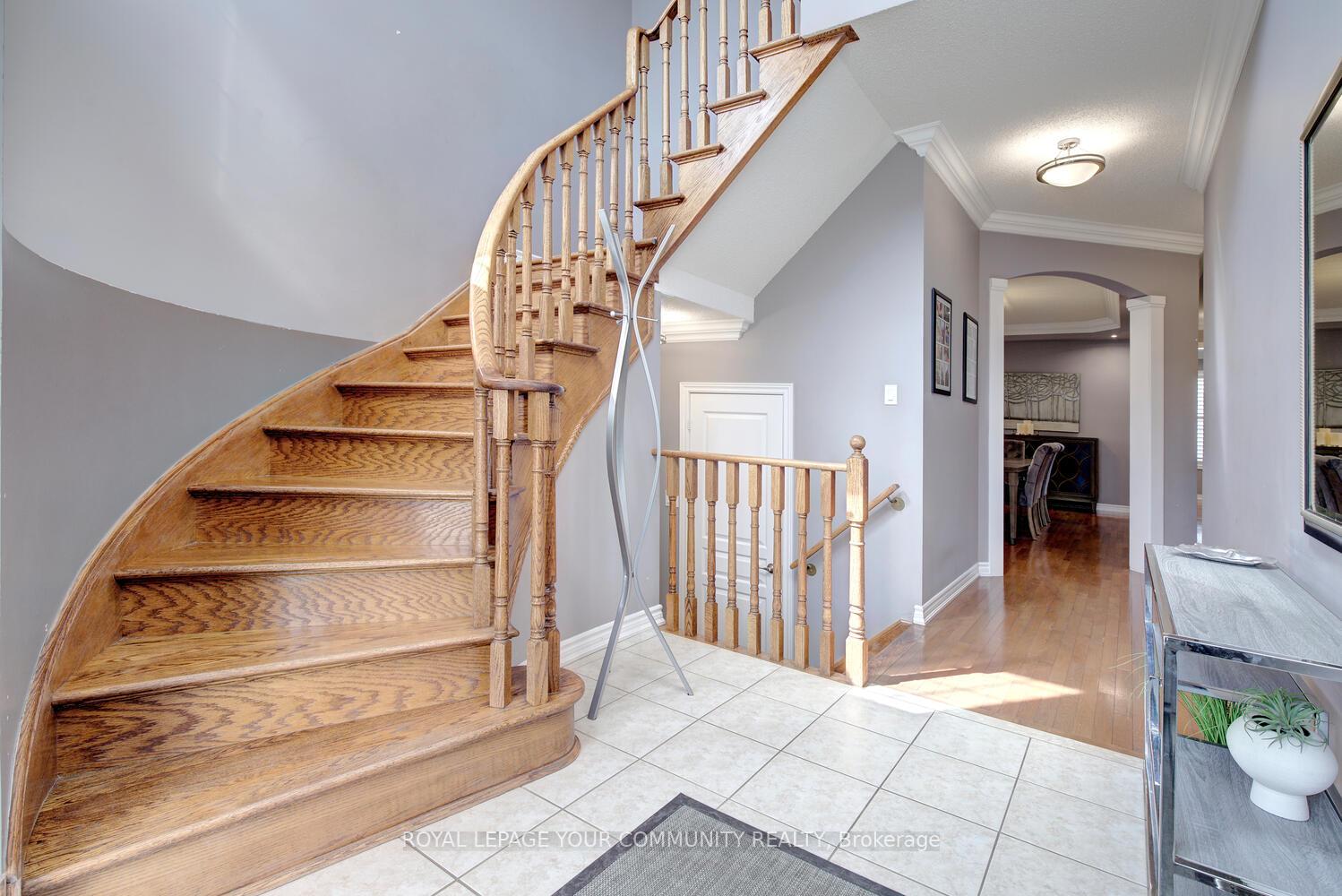 Photo 30 of 56 Golden Orchard Road, Vaughan, Patterson — HOMEH