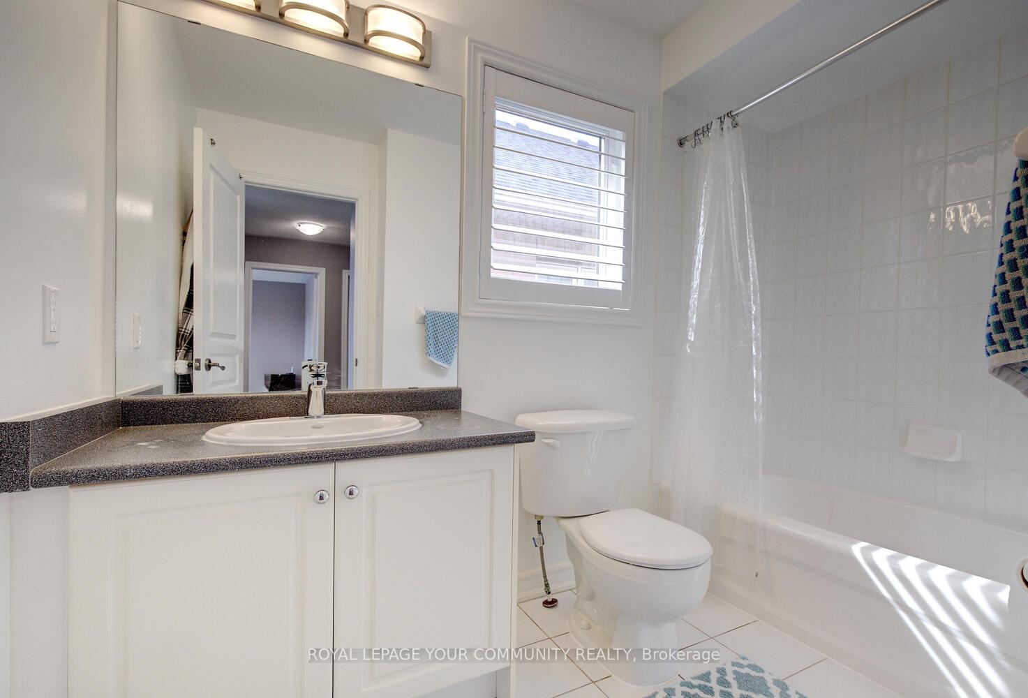 Photo 39 of 56 Golden Orchard Road, Vaughan, Patterson — HOMEH