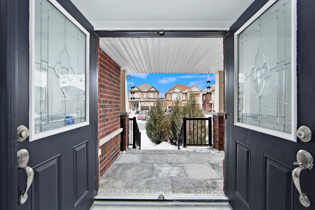 Photo 2 of 2516 Secreto Drive, Oshawa, Windfields — HOMEH