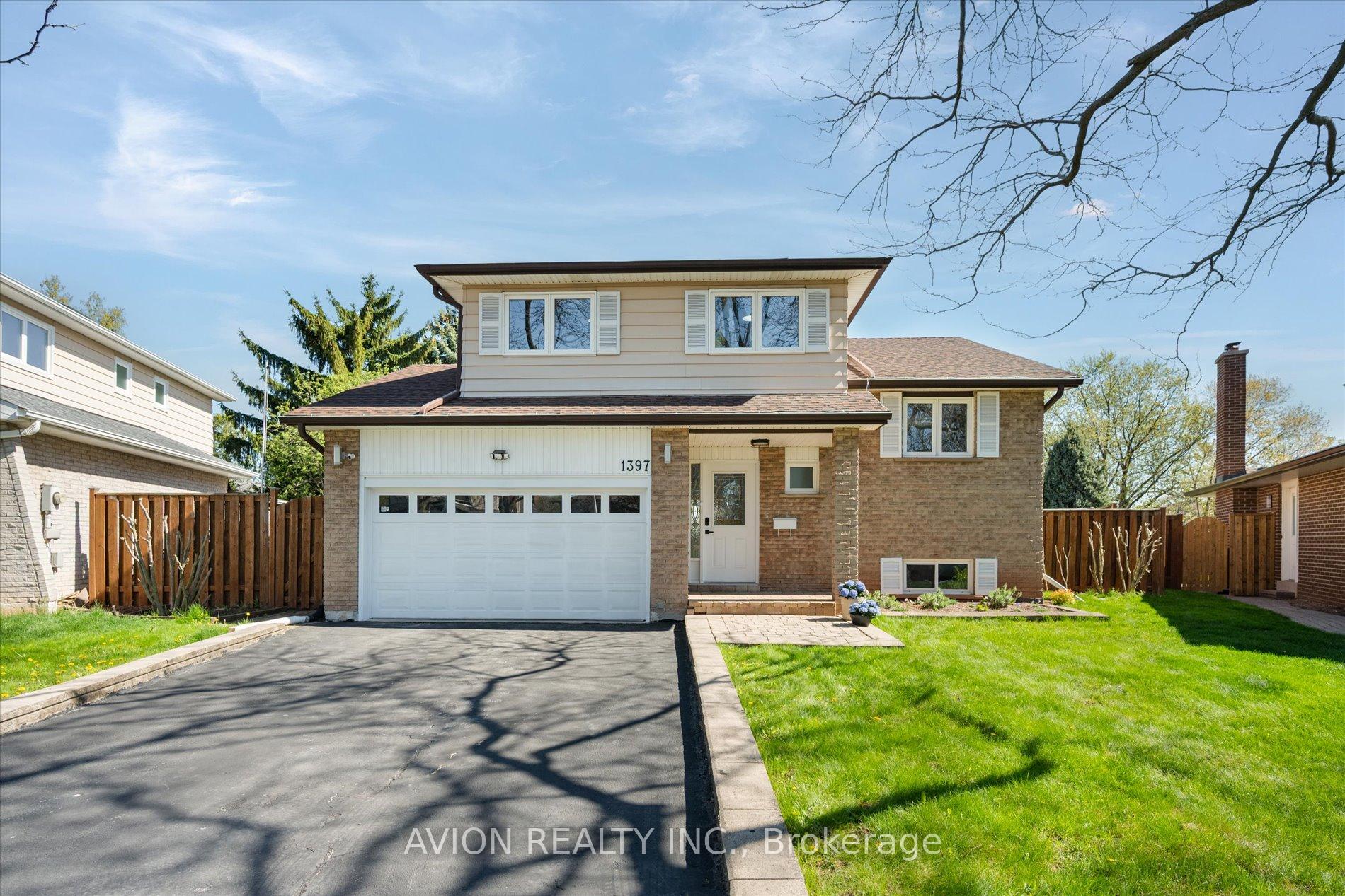 Front of 1397 Highgate Court