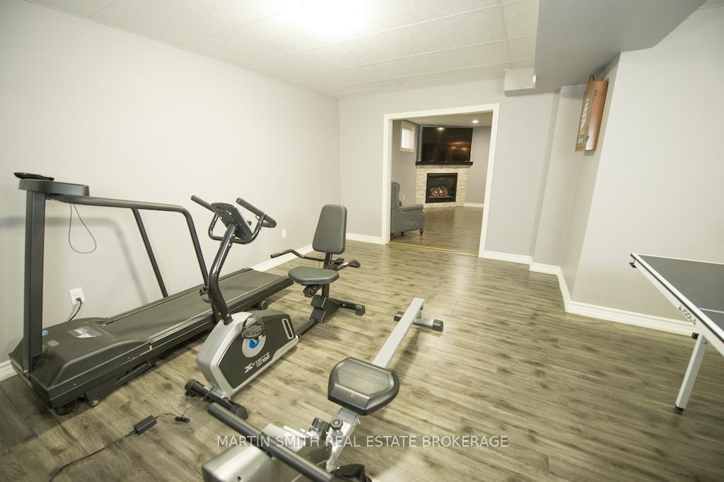Photo 36 of 120 Creekside Drive, Welland, Coyle Creek — HOMEH