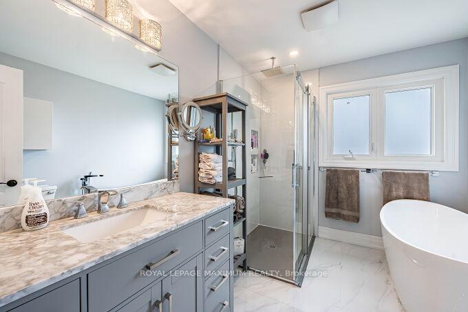 Photo 21 of 67 Grampian Avenue, Vaughan, Maple — HOMEH