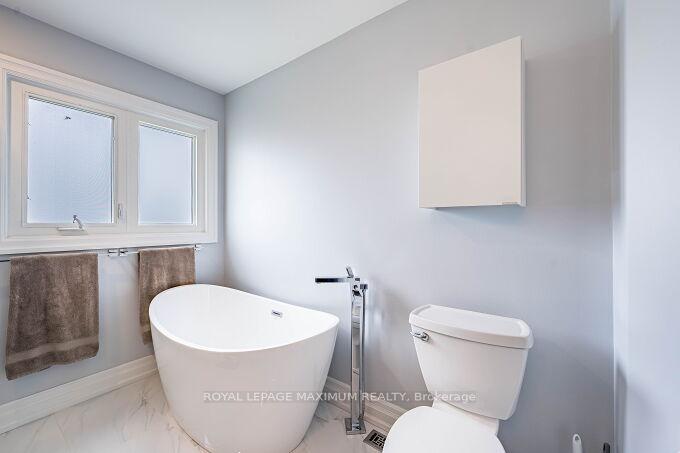 Photo 22 of 67 Grampian Avenue, Vaughan, Maple — HOMEH